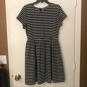 Black and white stripped dress